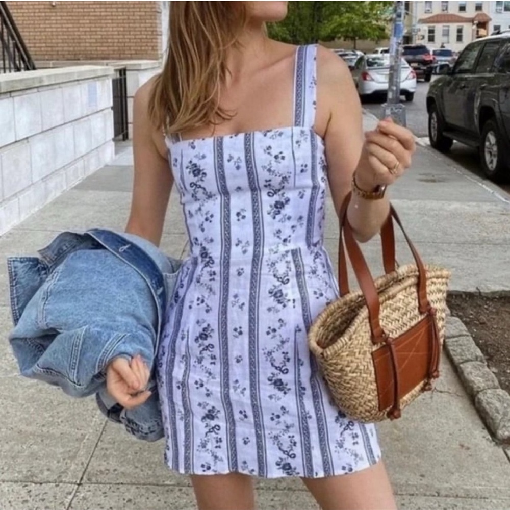 Reformation Birgitte blue flowers
